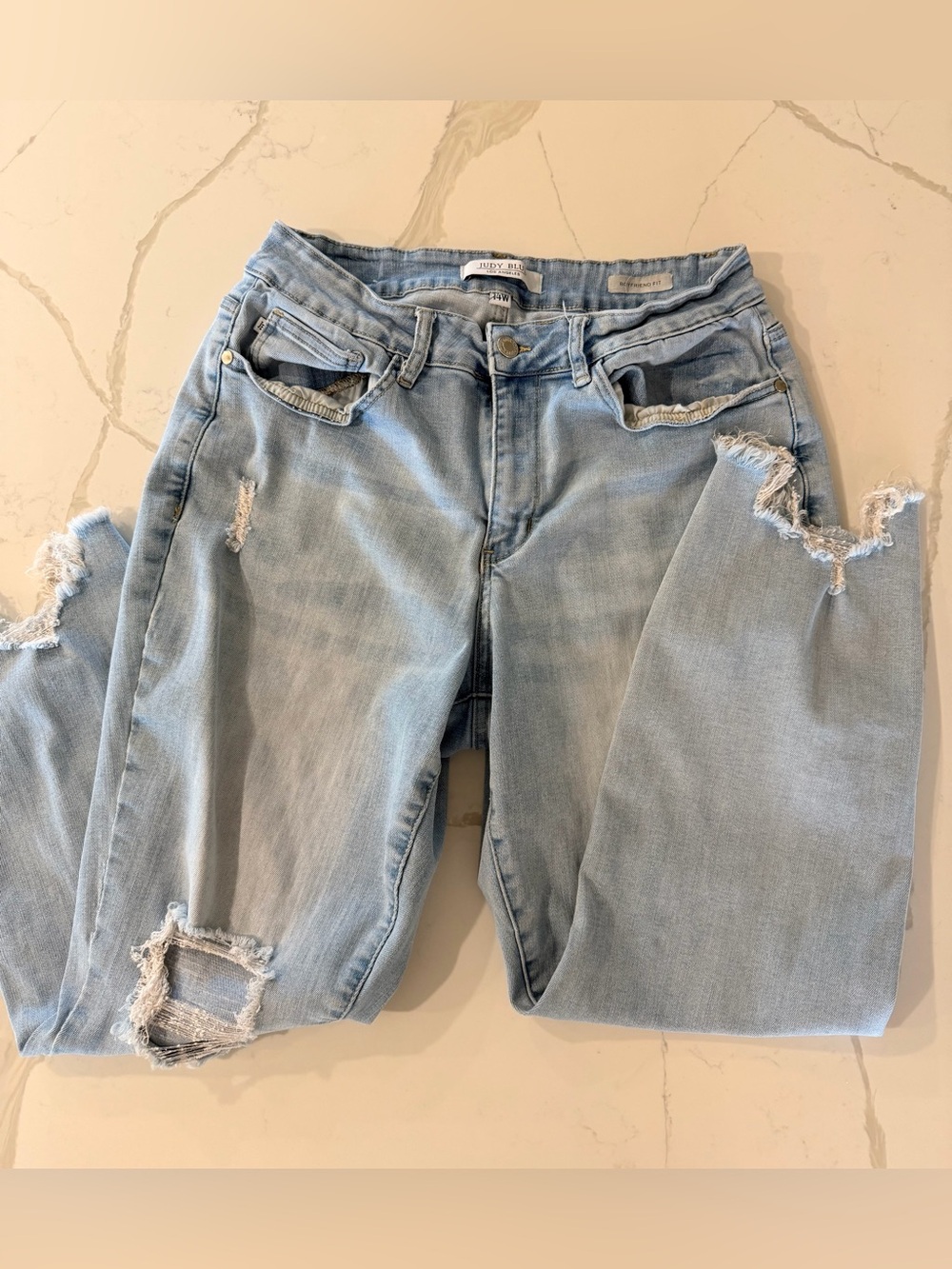 Judy Blue Light Wash Distressed Boyfriend Jeans